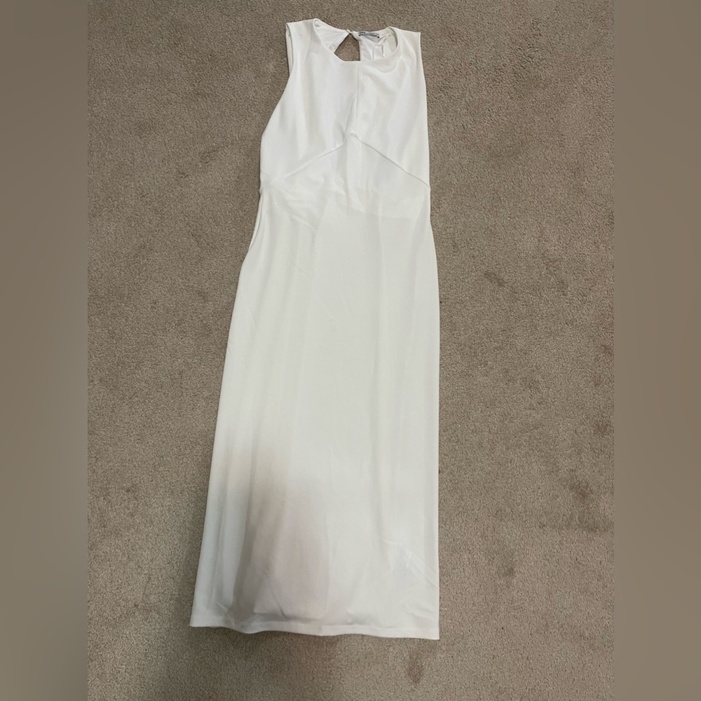 White Sheath dress by Zara size medium